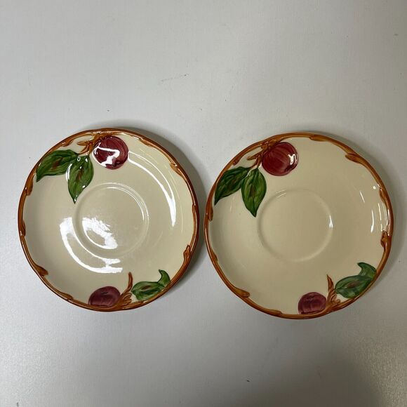 Vintage Franciscan Apple Set of 2 Coffe Tea Cups & 2 Saucers Plates USA Made - Picture 10 of 13